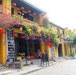 Nhà mặt tiền view sông hoài hội an