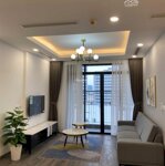 Cho thuê căn hộ 2 ngủ full đồ đẹp tại goldseason- 47 nguyễn tuân, thanh xuân