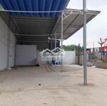 Cho thuê mặt bằng kinh doanh góc 2 mặt tiền ở thạnh phú 300m2 giá rẻ