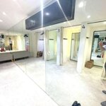 Nhà cấp 4 dạng showroom siêu đẹp mặt tiền lê đình dương