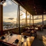 Bán gấp khách sạn chuẩn 3 sao tttp biển nha trang view 4 phía, ra biển chỉ 400m