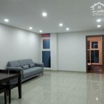 Cho thuê căn hộ tầng 15 chung cư cao cấp l5 ciputra, 114m2, 3 phòng ngủđủ đồ, giá rất rẻ:23 triệu