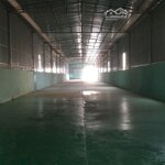 Cho thuê kho xưởng 1600m2 thạnh lộc, quận 12