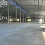 Cần cho thuê kho diện tích từ 500-3000m2 gần cầu vượt an khánh