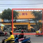 Cho thuê nhà mt phạm hùng, dt: 12m x 25m, 1 trệt, 1 lầu, bình chánh