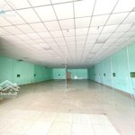 Cho thuê và sang nhượng mặt bằng 1200m2 gần bệnh viện vùng