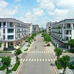 Bán gấp nhà phố góc 2 mt, biệt thự xanh vạn phúc city tp thủ đức giá rẻ 15 tỷ - 23 - 30 - 100 tỷ.