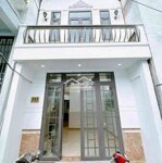 Nhà lầu hẻm mậu thân ngộp nặng cần ra nhanh