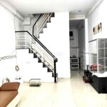Cho thuê nc 2 phòng ngủ đường đinh tiên hoàng, p3, bình thạnh