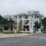 Cho thuê nhà vinhomes gardenia, hàm nghi, mỹ đình.diện tích93m2, 5 tầng thông sàn, giá bán 55 triệu