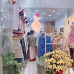 Cần sang gấp shop thời trang áo quần + túi sách chỉ 200 triệu