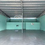 Cho thuê kho, mặt bằng 200m2 (10x20) mt đường hoàng thị loan