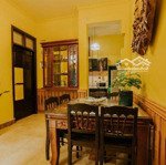 Cần bán nhanh homestay phong cách cổ điển ngay tại trung tâm quận ngũ hành sơn