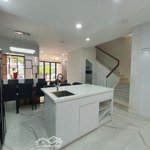 Cho thuê biệt thự nine south - 140m2 - full nội thất - 28 triệu