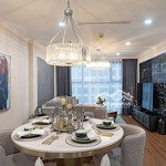 Chính chủ bán căn hộ 3 phòng ngủ 112m2 giá bán 3 tỷ 8 bao phí, vị trí trung tâm ngay gần hồ hoàn kiếm