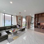 Bán villa mặt tiền lý nam đế, đà lạt thiết kế hiện đại 176m2 3 tầng giá 20 tỷ