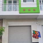 Cho thuê nhà cty 8 cần thơ, 3 phòng ngủ, 2 toilets, đông nam, lộ oto 12m