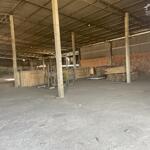 Cho thuê cụm cho bãi 2500m2 (kho 3000m2) kcn hòa phú bmt