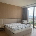 Bán căn hộ view sông siêu đẹp tại căn hộ nhật bản waterina suites, ban công uốn lượn trải dài