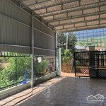 0979691890 - bán nhà gác lửng 3 phòng ngủ lô đất 168.6m2, 100m thổ cư, 2.3 ty,mặt tiền5.5m, ô tô tới đất