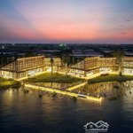 Cần bán căn nhà phố vườn khu plaza eco central park giá tốt nhất thị trường. liên hệ: 0989938652