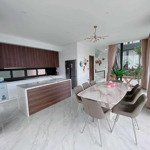 Bán siêu villa cực đẹp nằm ngay mặt tiền đường lý nam đế, phường 8, đà lạt, chỉ 20.5 tỷ