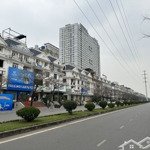 Cho thuê shophousekhu đô thịthành phố giao lưu, phạm văn đồng 105m 4 tầngx 1 hầm giá bán 40 triệu