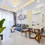 Bán căn 2 phòng ngủchung cư millennium q4, view q1, 72m2 đúng giá bán 4,9 tỷ, lh ân: 0906726908