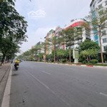 Bán nhà mặt phố đường đôi trung kính 360m2, mặt tiền 10m, giá bán 160 tỷ