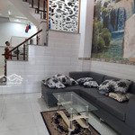 Bán gấp nhà chính chủ đ.hoà hảo, phường 4, quận 10, 53m2 giá 2tỷ190, nhà 1 trệt 2 lầu sổ hồng riêng