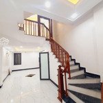 Bán nhà riêng 52m2 ở đường láng - 0978560110