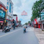 Mặt tiền kinh doanh phạm văn thuận