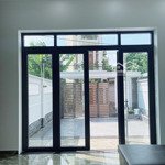 Chủ khóc gấp bán nhà mới 120m2 full thổ - giá bán 5.7 tỷ- 2 phòng ngủ, ban công.. sổ riêng hoàn công đủ.