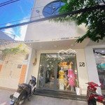 Sang shop quần áo mt đường nguyễn thị minh khai