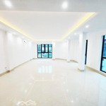 Bán nhà riêng chính chủ tại huỳnh thúc khángdiện tích50m2, 5 tầng, vỉa hè giá bán 13 tỷ có thương lượng