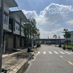 Căn Shophouse Trong Khu Đô Thị Oasis City Cần Thanh Lý