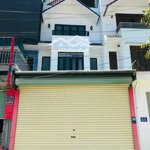 Shophouse nhà 4 tầng hoàn thiện full -khu đô thịphú mỹ thượng giá 5.650 tỉ