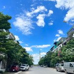 Nhà Phân Lôkhu Đô Thịao Sào Hàng Xóm Louis City Hoàng Mai.diện Tích70M2. Sđcc