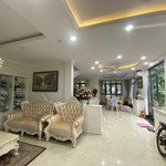 Năng hải villas - chủ nhà cho thuê siêu phẩm 250m2 vinhomes thăng long: 0973931023