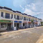 Bán gấp lô đất young town tây bắc sài gòn 80m2, giá chỉ 1.5 tỷ, sổ riêng hạ tầng đẹp liên hệ: 0989723268