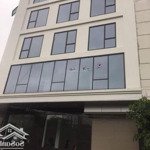 Cho thuê nhà kđt linh đàm, dtsd thực 100m2, 4 tầng, giá thuê từ 26 triệu, liên hệ: 0989 604 688