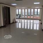 Cho thuê văn phòng tại nguyễn công hoan, gần đài truyền hình, 60 m2, giá bán 12 triệu/tháng