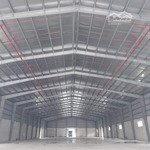 Cho thuê kho tiêu chuẩn tại long biên.diện tích2000m2. pccc tự động