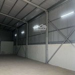 Cho thuê kho 200m2 đường lớn diên hồng đường 2 làn