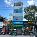 Cho thuê nhà đẹp mặt tiền nguyễn thị minh khai, cách biển 800m