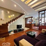 Bán nhà 2 mặt tiền lý thái tổ 18 tỷ hoặc cho thuê 16 triệu/ 1tháng
