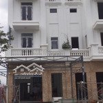 Cần bán căn shophouse đường 33m khu4 dự án long hưng city