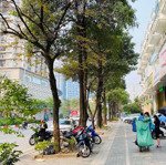 Cực hiếm: bán nhà mặt phố tôn thất thuyết, cầu giấy: 120m2, 6 tầng thang máy,mặt tiền5.5m, 62 tỷ có tl