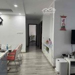 Bán Gấp Chung Cư Đất Phương Nam 3 Phòng 141M2 Lầu Cao Tặng Nội Thất.
