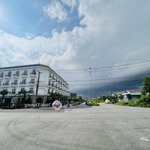 187.5 m2 đường 30m chỉ 2.650tỷ kđt mới hà tiên, sổ đỏ, dân cư hiện hữu, đường thông/0932185727